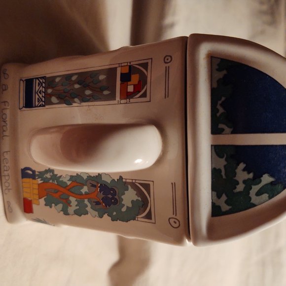 Vintage Wade England Decorative Teapot - Picture 4 of 9